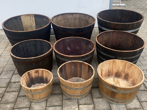 Halbes holzfaß pflanztrog - halbes,